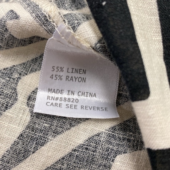 New! Rachel Zoe Linen Blend Top - Picture 5 of 7